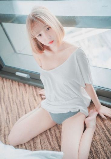 催眠校花琦琦