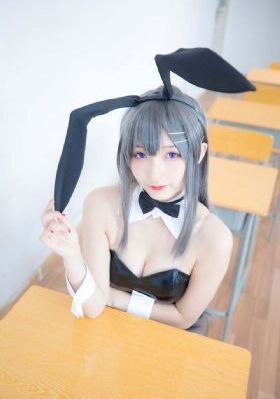 裙下的野兽